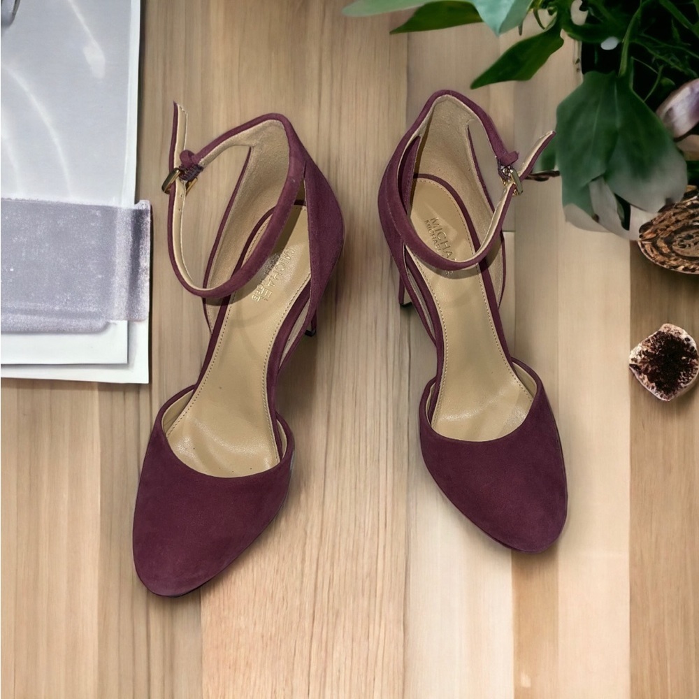 Michael Kors heels size 6m
